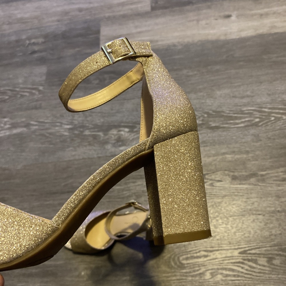 JESSICA SIMPSON "SHERRON" ANKLE STRAP BLOCK HEEL SANDAL GOLD GLITTER FINISH 10M - Picture 9 of 16